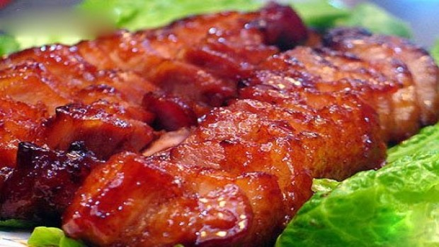 Mùi thơm nồng nàn của ngũ vị hương lan tỏa trong không gian